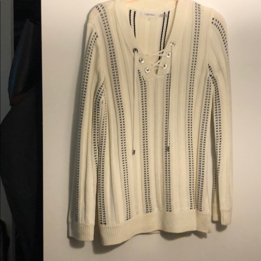 White and Navy Calvin Klein sweater size  S NWOT!